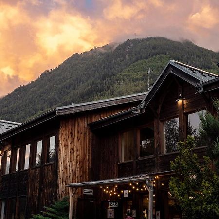Auberge De Jeunesse Hi Chamonix Exterior photo